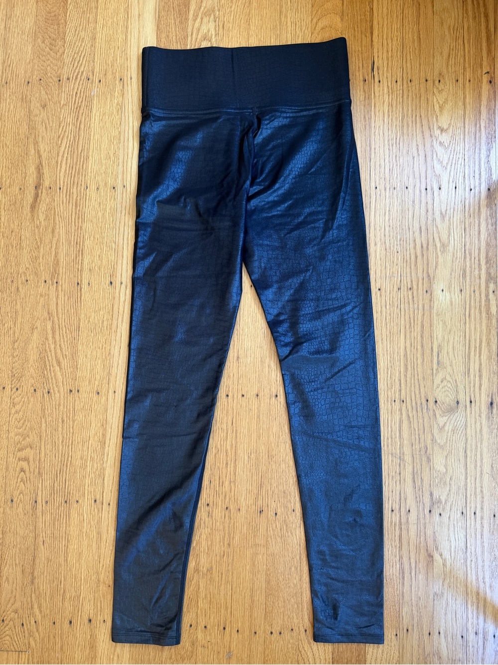 High-Waist Black Textured Leggings